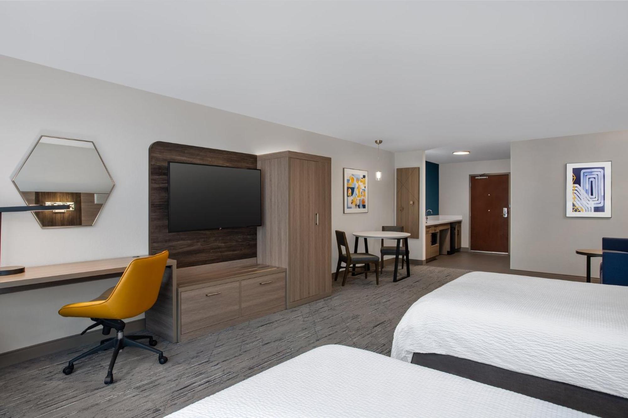 Hotel Express & By Ihg Terre Haute