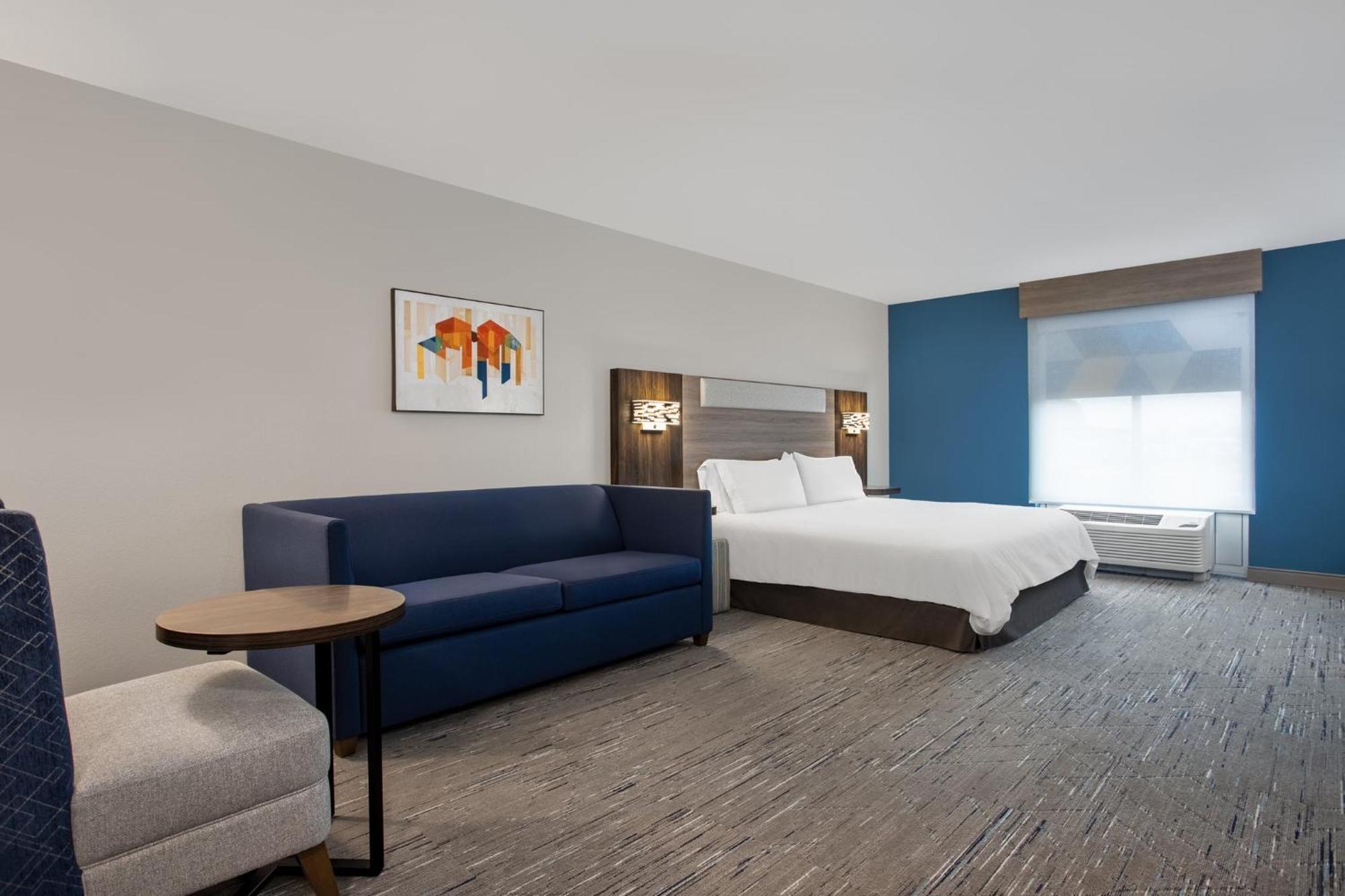Express & By Ihg 2* Terre Haute