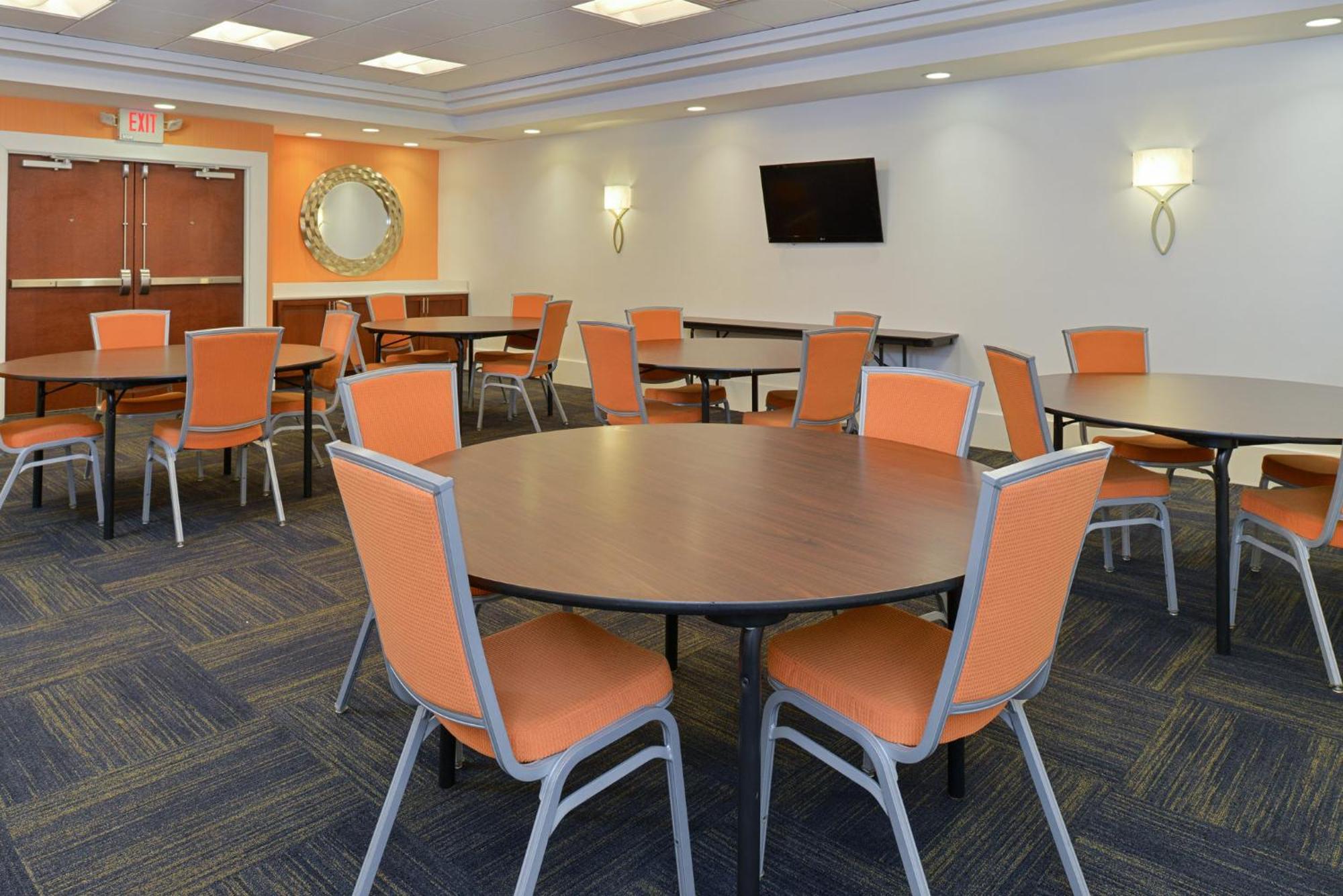Express & By Ihg Hotel